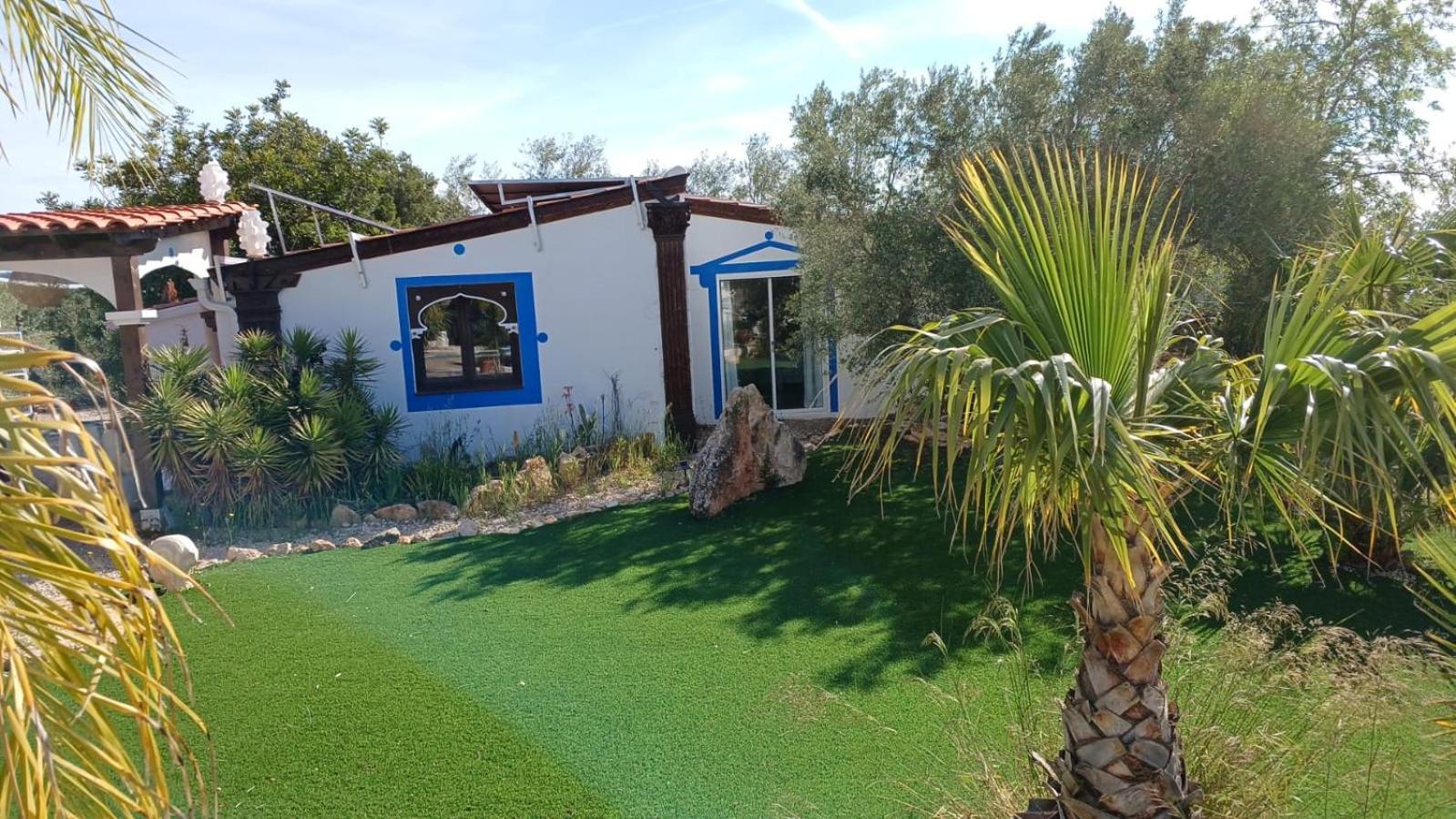 Art Claudia Farm stay L'Ametlla de Mar